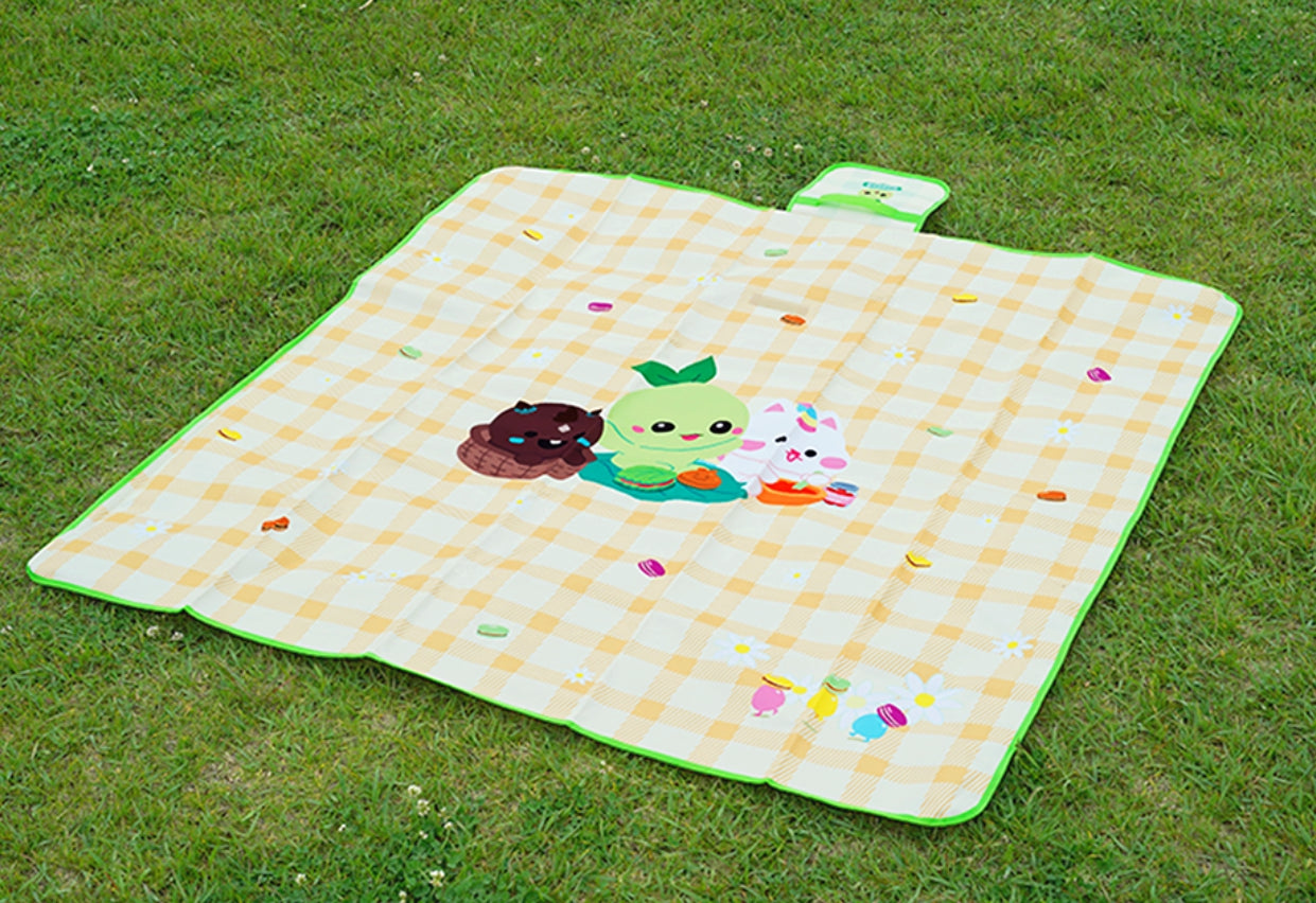 Mokoko and Friends Picnic Mat Lost Ark MD Outdoor Waterproof – KTS